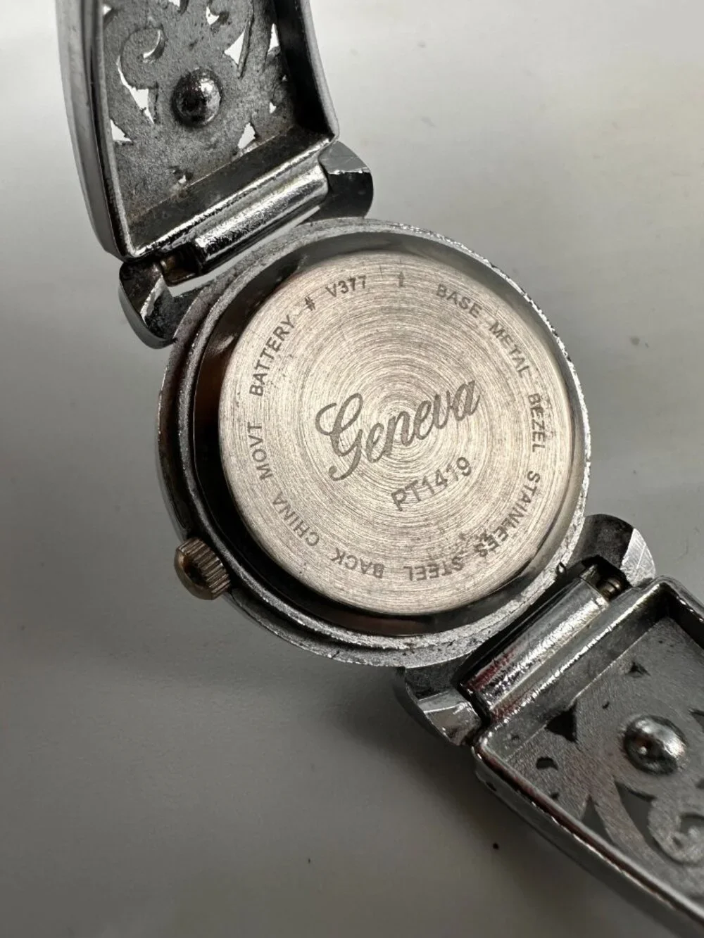 Geneva watch womens